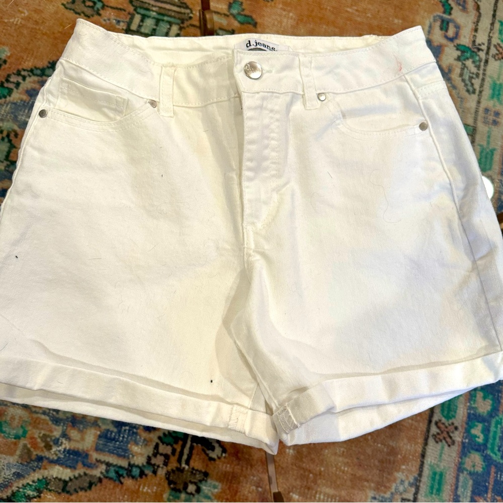 New White Shorts